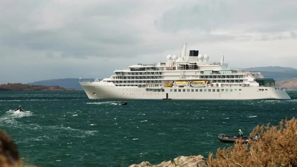 Silver Endeavour, navire d'expédition de Silversea, en navigation
